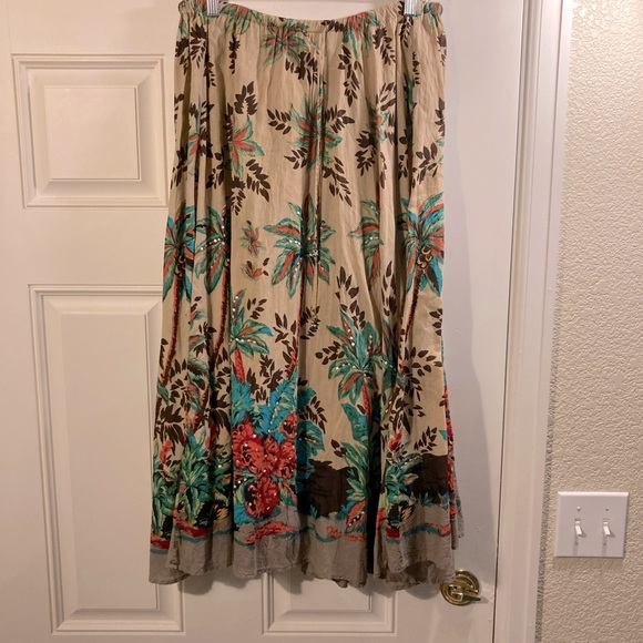 White Stag Dresses & Skirts - White Stag Tropical Skirt